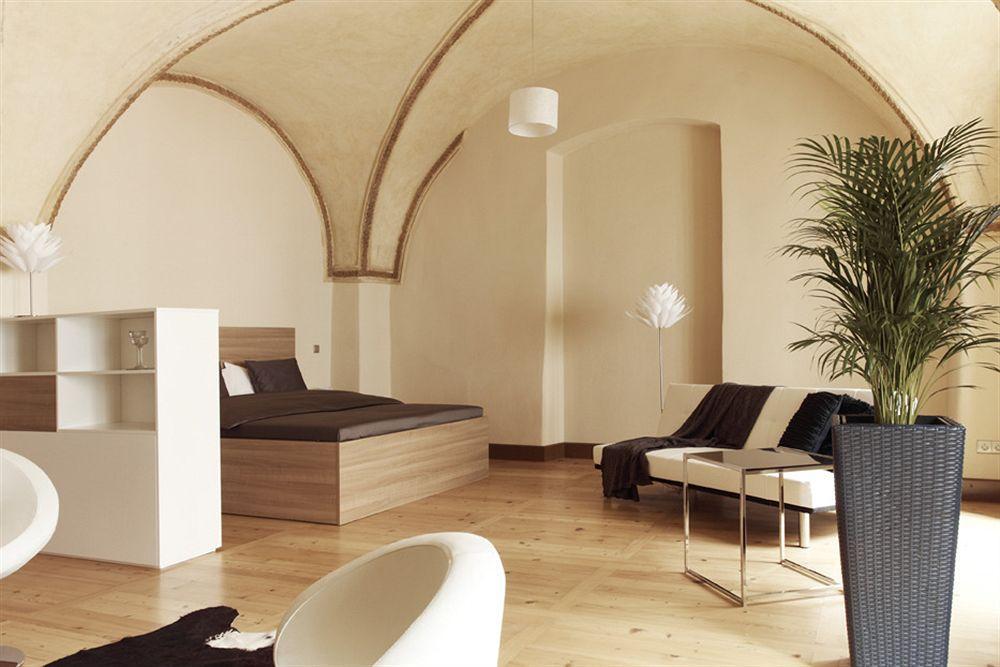 3 Epoques By Adrez Apartamento Praga